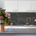 Luminous Near The Marina With Parking - 3br