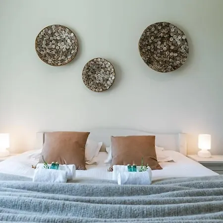 Luminous Near The Marina With Parking - 3br 公寓