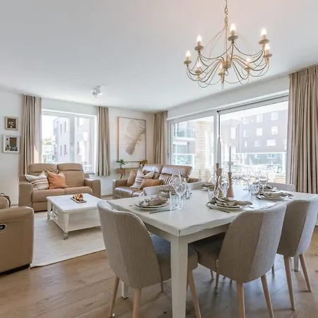 Huswell - A Luminous Near The Marina Apartman *