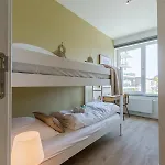 Luminous Near The Marina With Parking - 3br Apartment